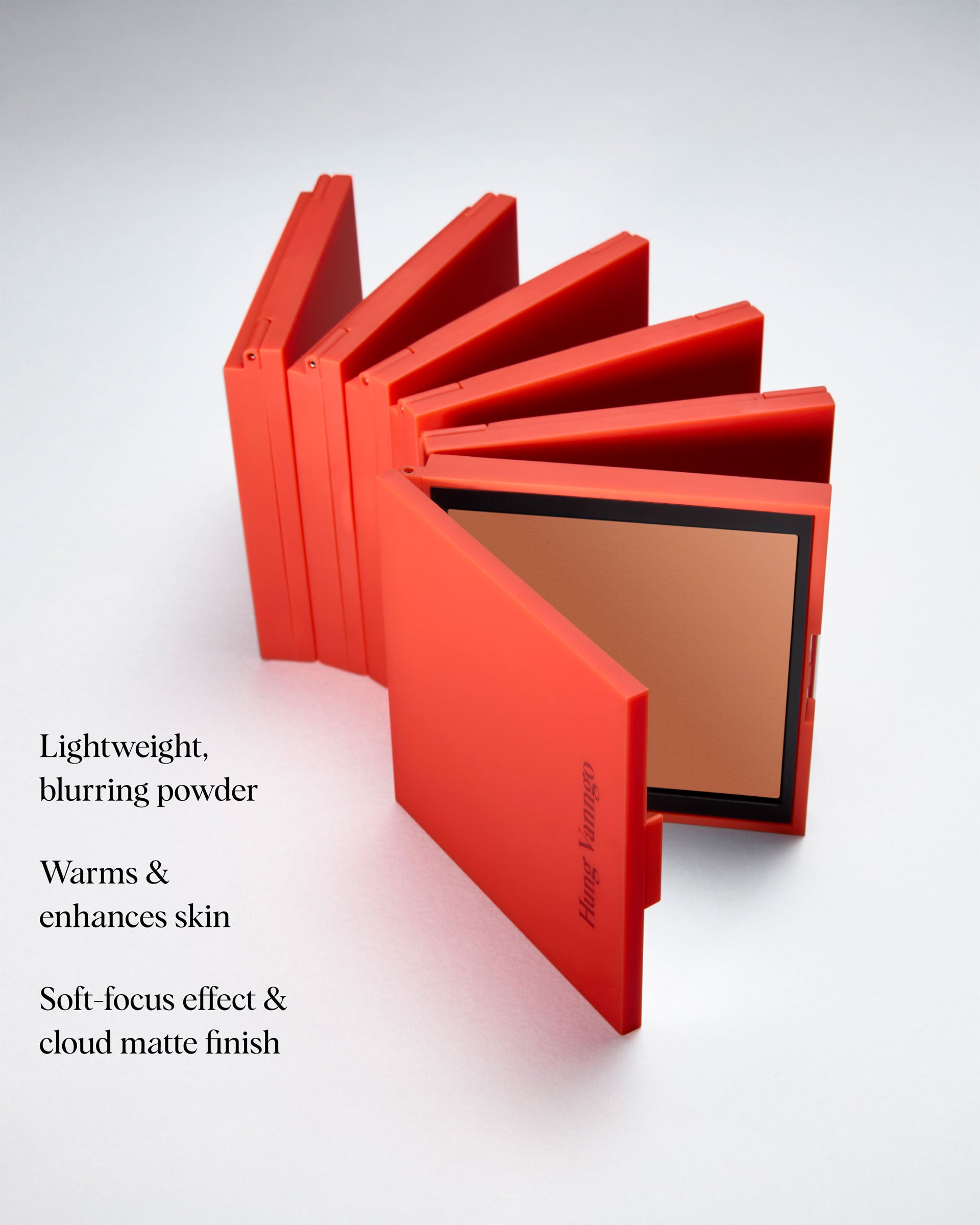 Soft Focus Blurring Matte Powder Bronzer